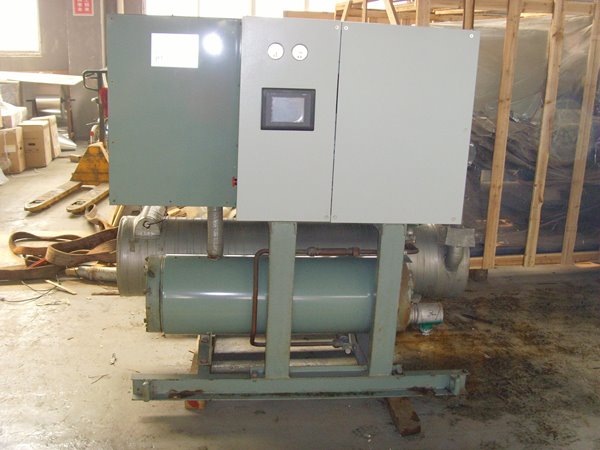 巴林左酒店中央空调不停机清洗方法介绍